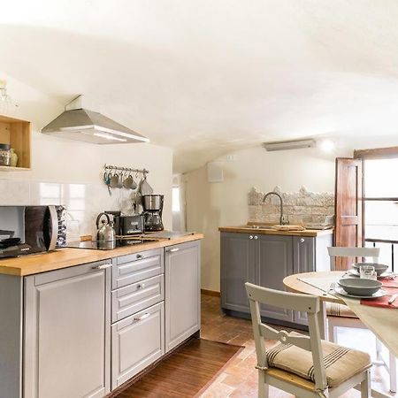 Lyon Apartment Anfiteatro Square, Lucca Esterno foto