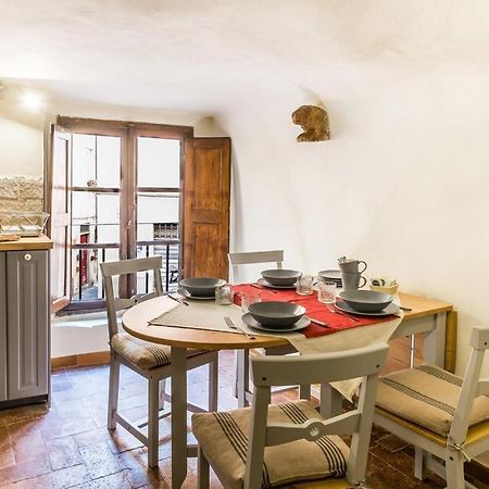 Lyon Apartment Anfiteatro Square, Lucca Esterno foto
